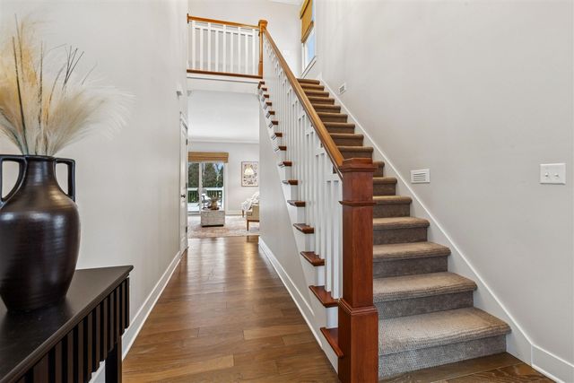 3707 Fox Crossing, Saint Joseph, MI 49085