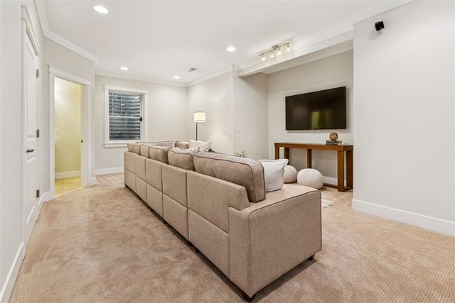 3707 Fox Crossing, Saint Joseph, MI 49085