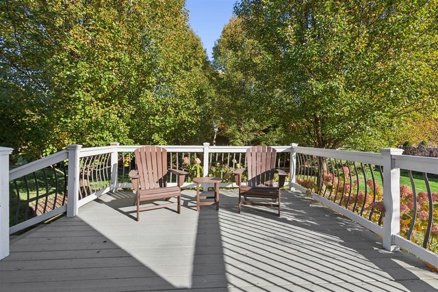 3707 Fox Crossing, Saint Joseph, MI 49085