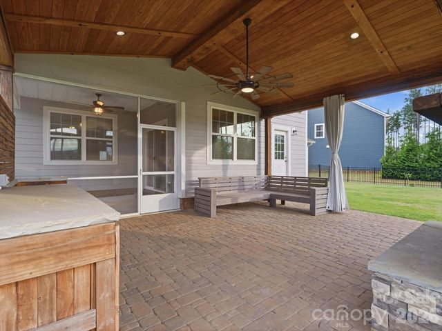 2016 Linn Cove, Waxhaw, NC 28173