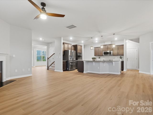 2016 Linn Cove, Waxhaw, NC 28173