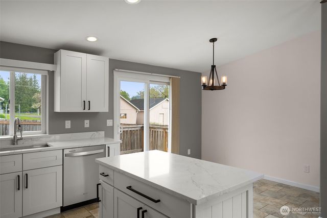 9733 65th Drive NE, Marysville, WA 98270