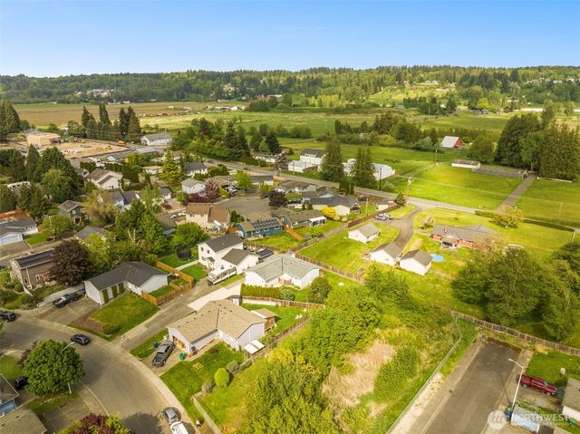 9733 65th Drive NE, Marysville, WA 98270