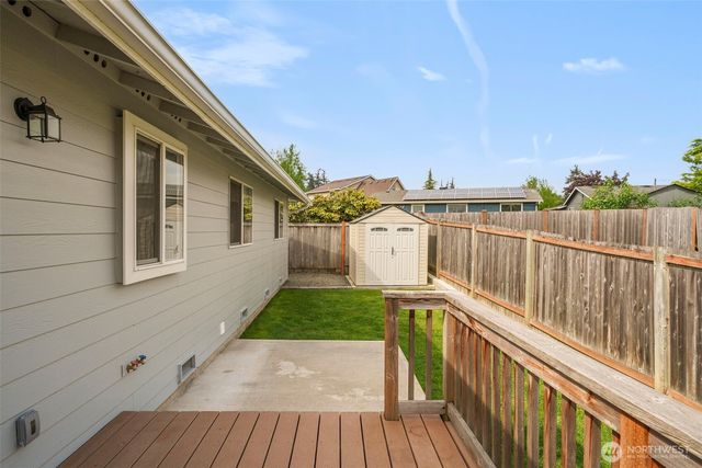 9733 65th Drive NE, Marysville, WA 98270