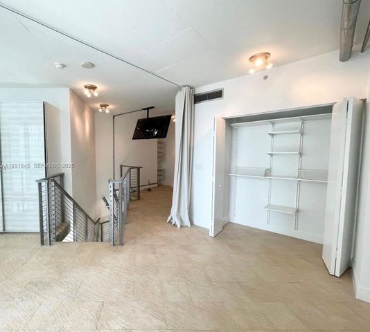 690 SW 1st Ct 2134, Miami, FL 33130