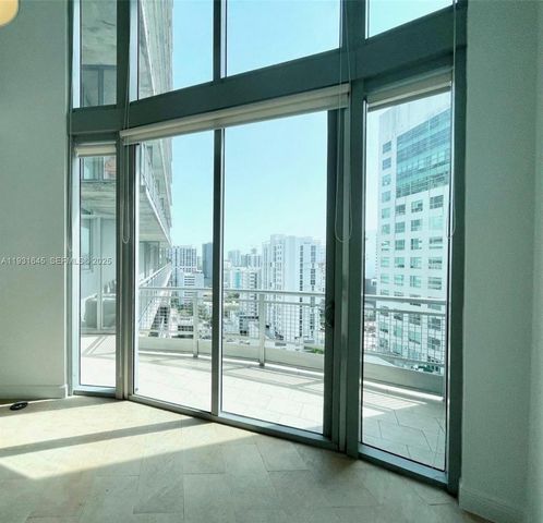 690 SW 1st Ct 2134, Miami, FL 33130