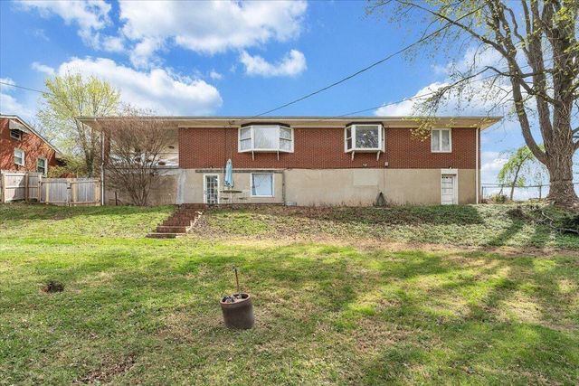 2753 Wilshire AVE, Roanoke, VA 24015