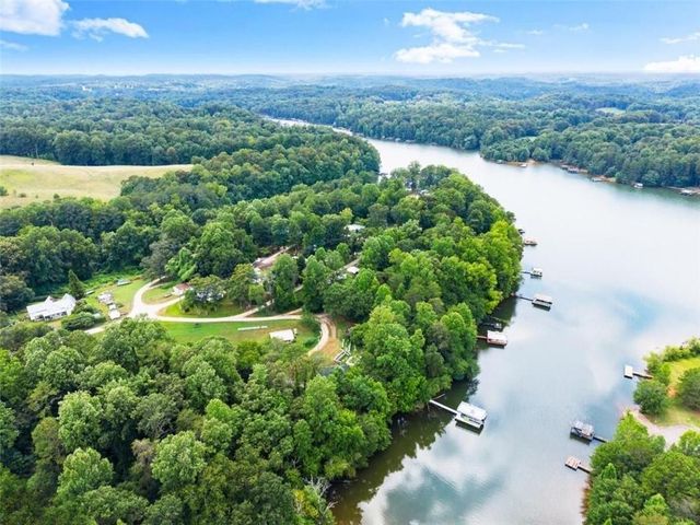 5658 Alligator Alley, Gainesville, GA 30506