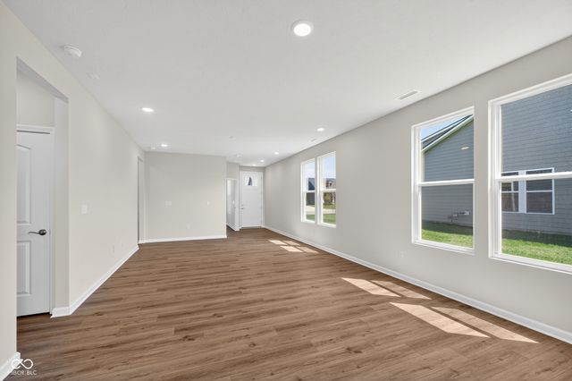 12999 Seven Springs Lane, Noblesville, IN 46060
