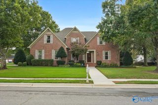120 Preswick Place, Huntsville, AL 35806