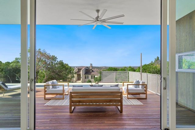 7120 Clifton LN, Austin, TX 78746