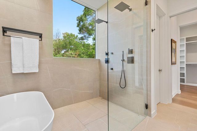 7120 Clifton LN, Austin, TX 78746