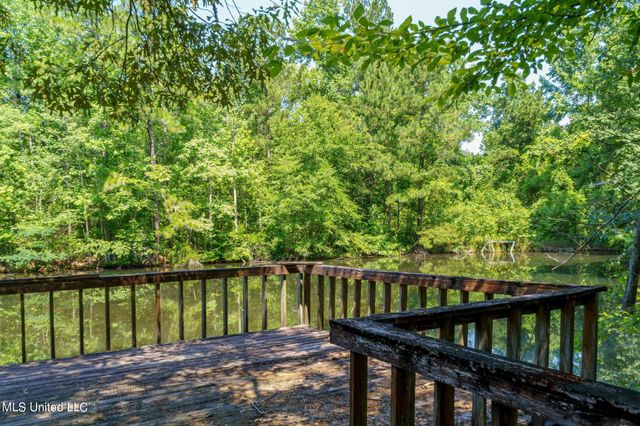 627 Cole Road, Hattiesburg, MS 39402