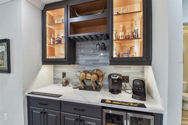 200 SKIFF POINT 202, Clearwater Beach, FL 33767