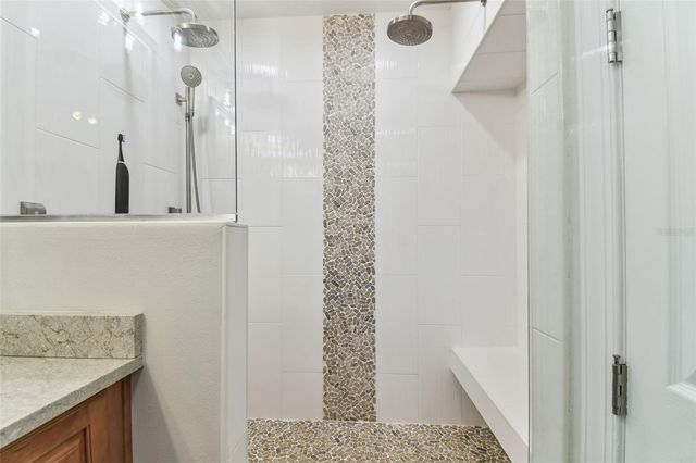 200 SKIFF POINT 202, Clearwater Beach, FL 33767