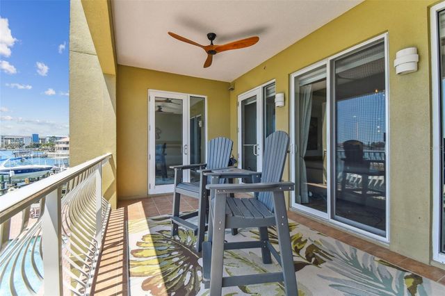 200 SKIFF POINT 202, Clearwater Beach, FL 33767