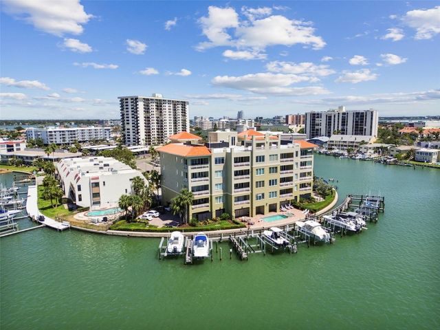 200 SKIFF POINT 202, Clearwater Beach, FL 33767