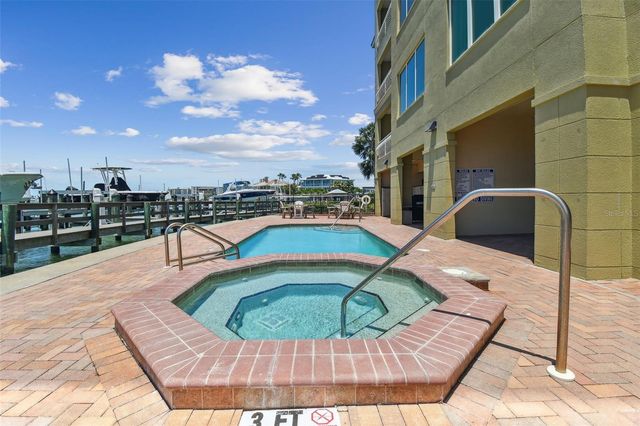 200 SKIFF POINT 202, Clearwater Beach, FL 33767