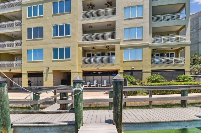 200 SKIFF POINT 202, Clearwater Beach, FL 33767