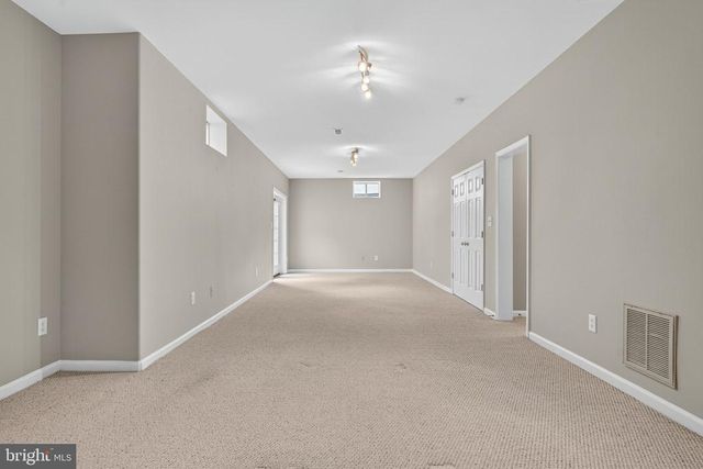 7472 ADMIRAL NELSON DR, Warrenton, VA 20186
