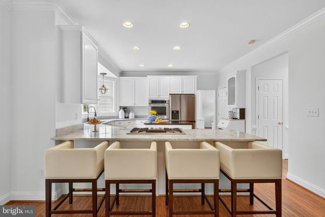 7472 ADMIRAL NELSON DR, Warrenton, VA 20186