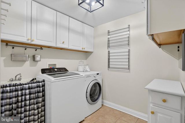 7472 ADMIRAL NELSON DR, Warrenton, VA 20186