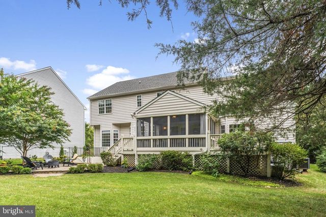 7472 ADMIRAL NELSON DR, Warrenton, VA 20186