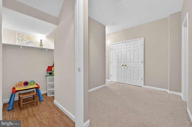7472 ADMIRAL NELSON DR, Warrenton, VA 20186