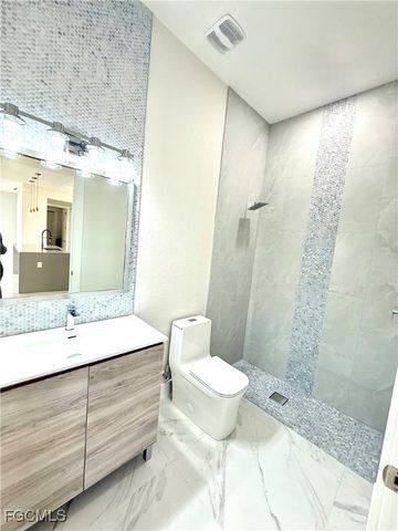 1926 NW 21st ST, Matlacha, FL 33993