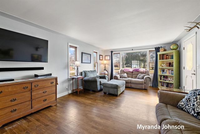 4263 S Quarterline Road, Muskegon, MI 49444