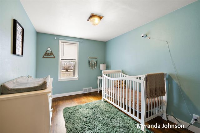 4263 S Quarterline Road, Muskegon, MI 49444