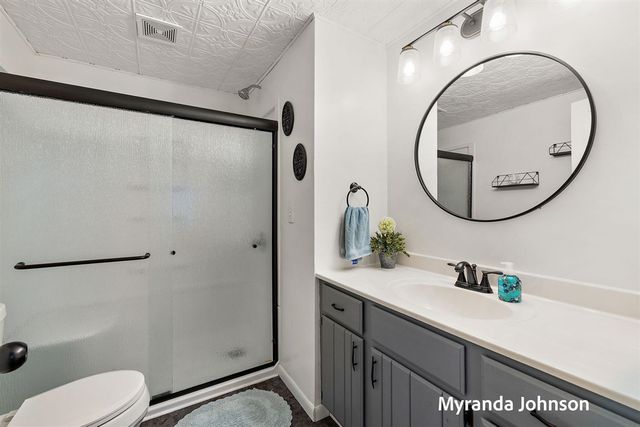 4263 S Quarterline Road, Muskegon, MI 49444