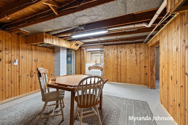 4263 S Quarterline Road, Muskegon, MI 49444