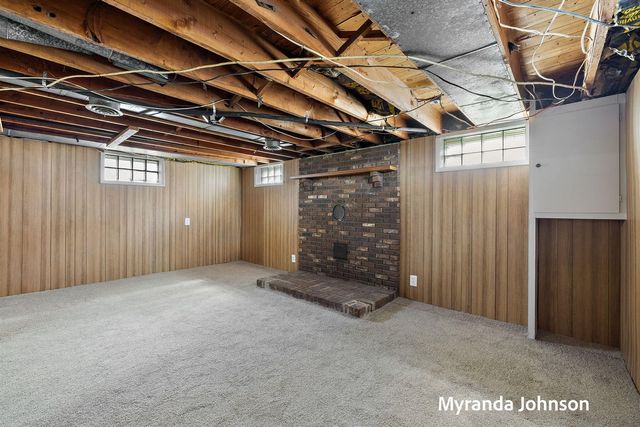 4263 S Quarterline Road, Muskegon, MI 49444