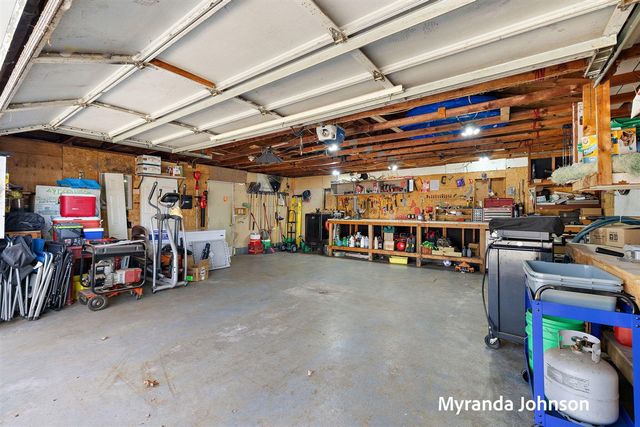 4263 S Quarterline Road, Muskegon, MI 49444