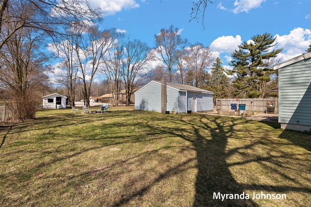 4263 S Quarterline Road, Muskegon, MI 49444