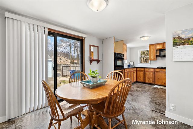 4263 S Quarterline Road, Muskegon, MI 49444