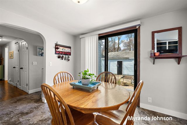 4263 S Quarterline Road, Muskegon, MI 49444