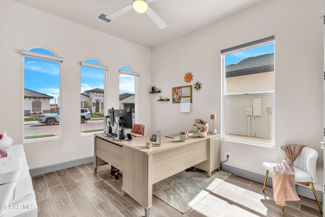 2317 TIERRA FABIAN Place, El Paso, TX 79938