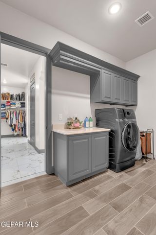 2317 TIERRA FABIAN Place, El Paso, TX 79938