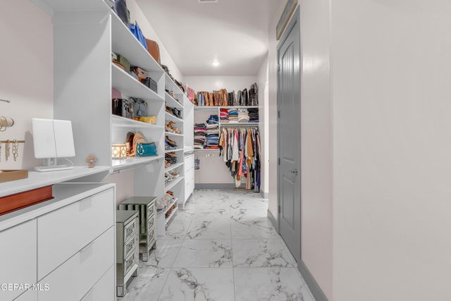 2317 TIERRA FABIAN Place, El Paso, TX 79938