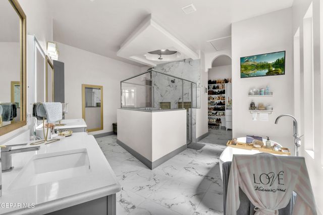 2317 TIERRA FABIAN Place, El Paso, TX 79938