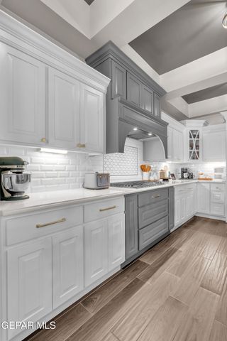 2317 TIERRA FABIAN Place, El Paso, TX 79938