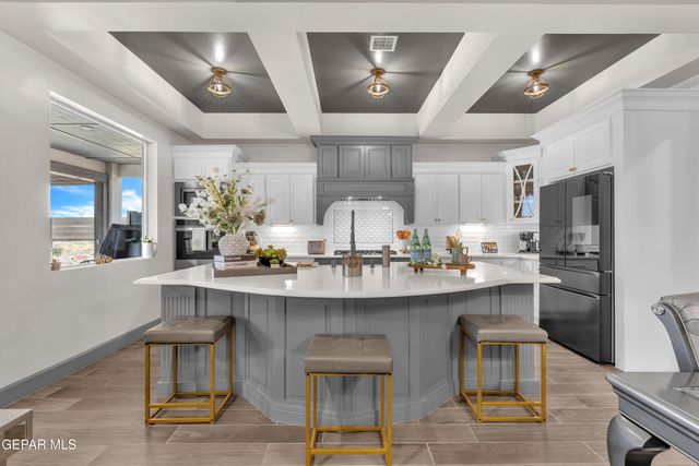 2317 TIERRA FABIAN Place, El Paso, TX 79938