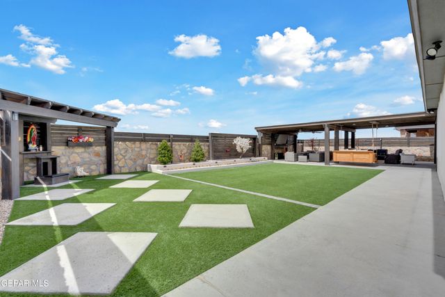 2317 TIERRA FABIAN Place, El Paso, TX 79938