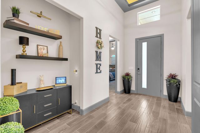 2317 TIERRA FABIAN Place, El Paso, TX 79938