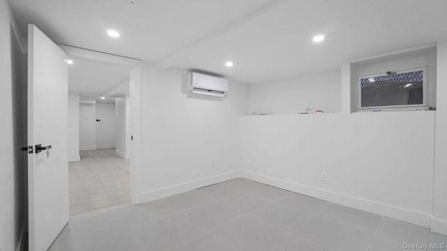 4365 De Reimer Avenue, Bronx, NY 10466