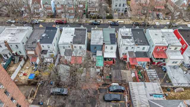 4365 De Reimer Avenue, Bronx, NY 10466