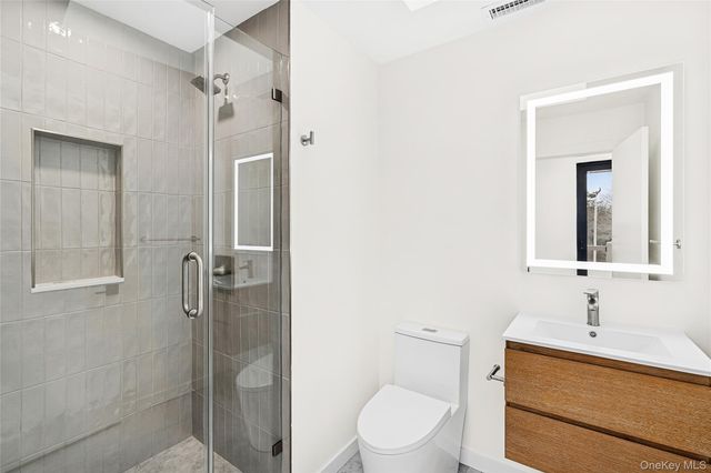 3 Shore Lane, Westhampton, NY 11977