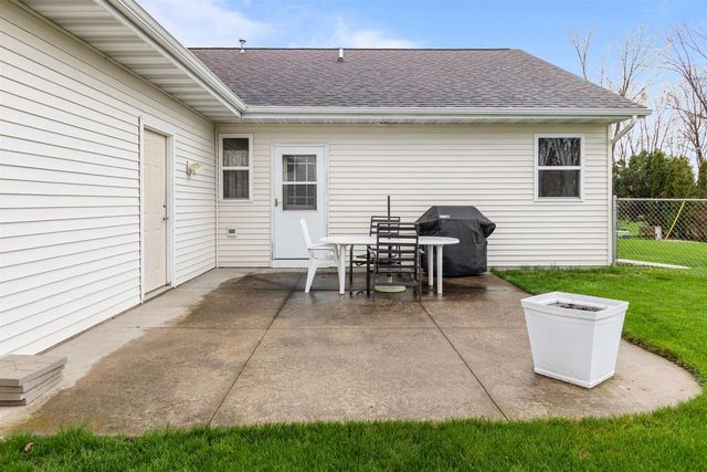 1160 HAROLD DRIVE, Menasha, WI 54952